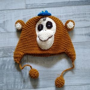 Monkey  hat with blue hat